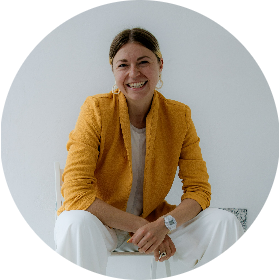 Lara Jaecks - BODY MIND SCHOOL